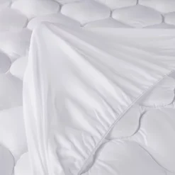 Double Thick Cloud Like Super Soft Mattress Topper, Hypoallergenic, Comfy, Deep Fill - Machine Washable -DIY double thick cloud like super soft mattress topper hypoallergenic comfy deep fill machine washable0645569404021 04c MP