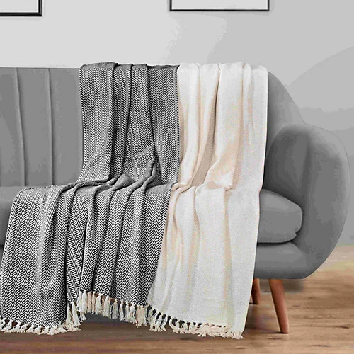 EHC PAIR Pack Chevron Cotton Throws For Sofa, Chair Blanket 127 X 152cm ( Pack Of 2 ) - Ivory / Black 4 EHC PAIR Pack Chevron Cotton Throws For Sofa, Chair Blanket 127 X 152cm ( Pack Of 2 ) - Ivory / Black - Image 2