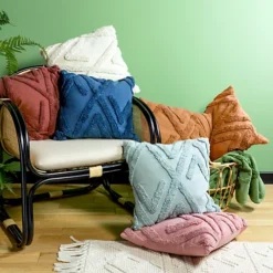 Furn. Kamjo Tufted Geometric Patterned Polyester Filled Cushion 9 Furn. Kamjo Tufted Geometric Patterned Polyester Filled Cushion -DIY furn kamjo tufted geometric patterned polyester filled cushion5025532705778 04c MP