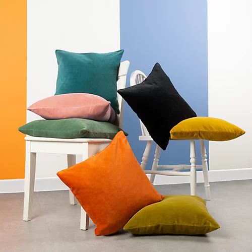 Furn. Solo Soft Velvet Polyester Filled Cushion 6 Furn. Solo Soft Velvet Polyester Filled Cushion - Image 4