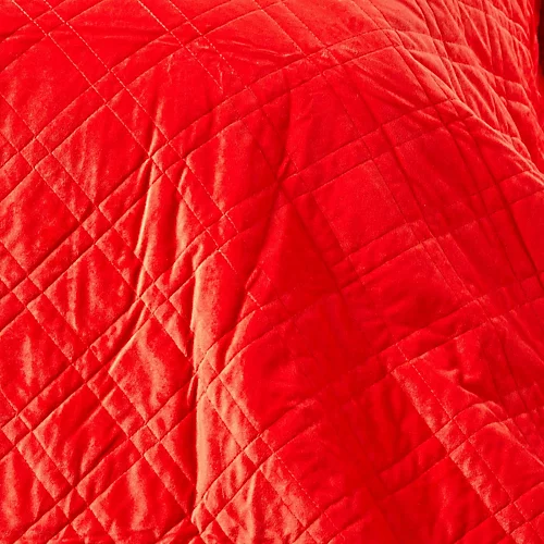Homescapes Luxury Burnt Orange Quilted Velvet Bedspread Geometric Pattern 'Paragon Diamond' Throw, 200 X 200 Cm 5 Homescapes Luxury Burnt Orange Quilted Velvet Bedspread Geometric Pattern 'Paragon Diamond' Throw, 200 X 200 Cm - Image 3
