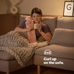 LIVIVO 2L Extra Long Fluffy Hot Water Bottle With Faux Fur Removable Cover, Machine Washable - 64cm/(Pink W/ Pom Pom) -DIY livivo 2l extra long fluffy hot water bottle with faux fur removable cover machine washable 64cm pink w pom pom 5056295301594 03c MP