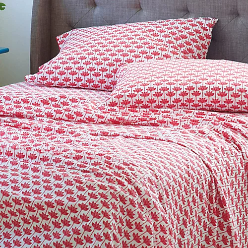 Novogratz Red Long Stem Lotus Fitted Sheet 4 Novogratz Red Long Stem Lotus Fitted Sheet - Image 2